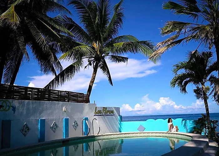 Flores Beachside Hotel 4*